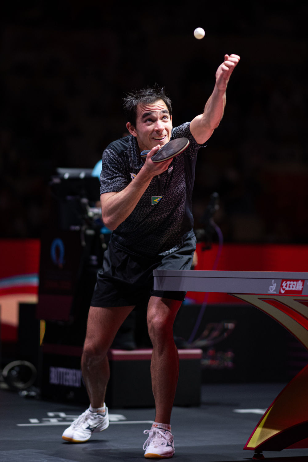 到前场的高 到前场的高