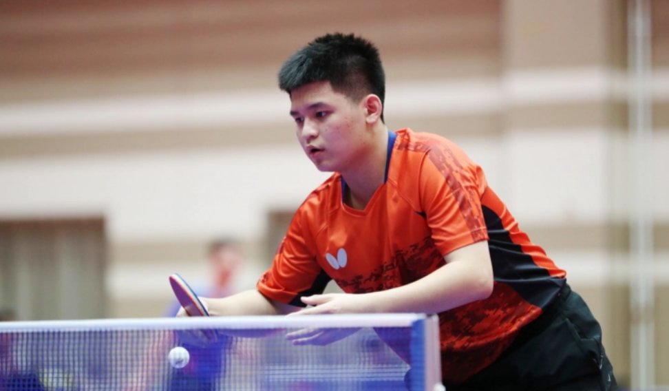 年轻球员中 年轻球员中