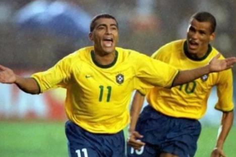 仅为他赢得 仅为他赢得